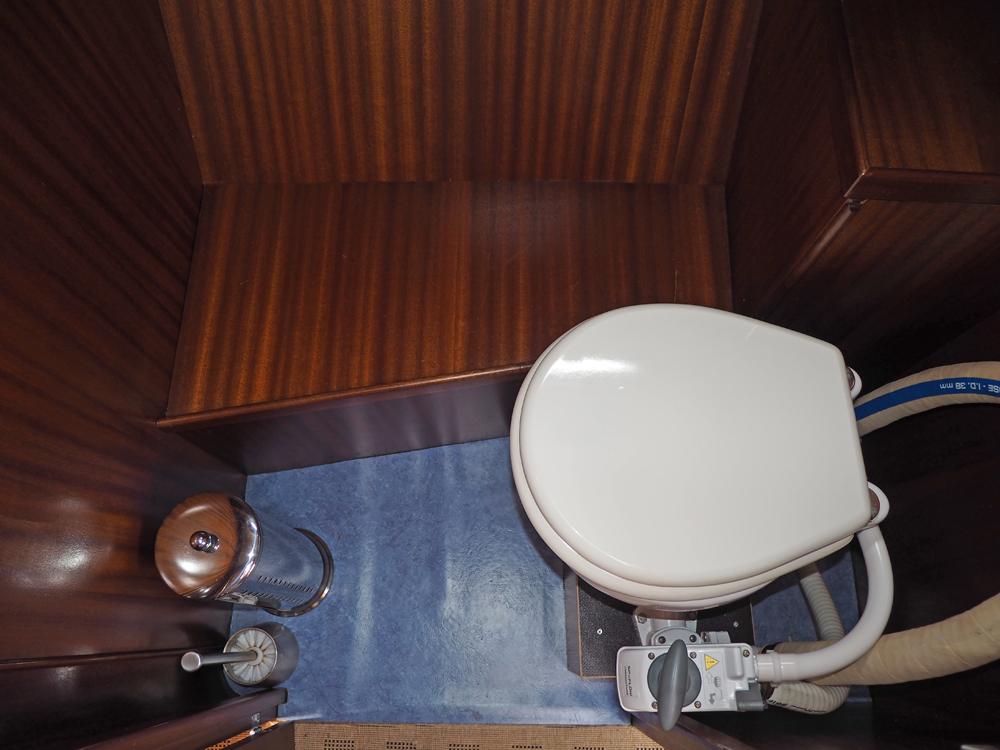 Fore ship, Accommodation